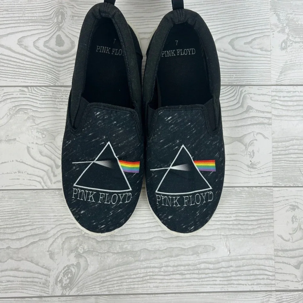 Pink Floyd Slip-On Shoes Size 7‎ Black Canvas Casual Sneakers Men's or women's